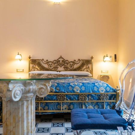 نابولي Residence San Mattia المظهر الخارجي الصورة