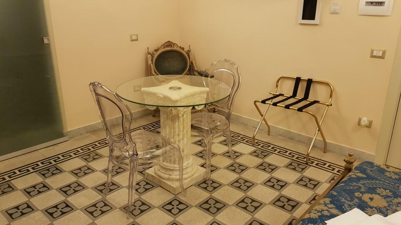 نابولي Residence San Mattia المظهر الخارجي الصورة