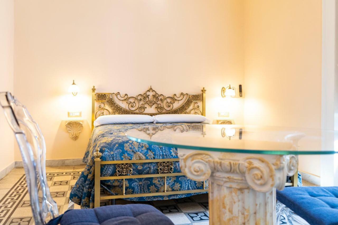 نابولي Residence San Mattia المظهر الخارجي الصورة