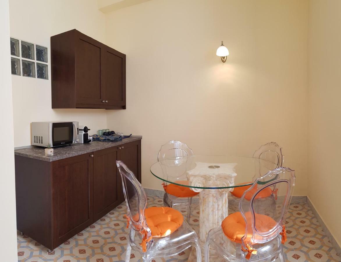 نابولي Residence San Mattia المظهر الخارجي الصورة