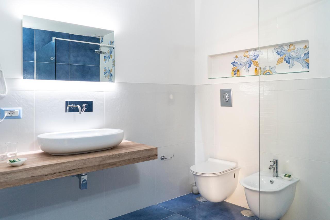 نابولي Residence San Mattia المظهر الخارجي الصورة